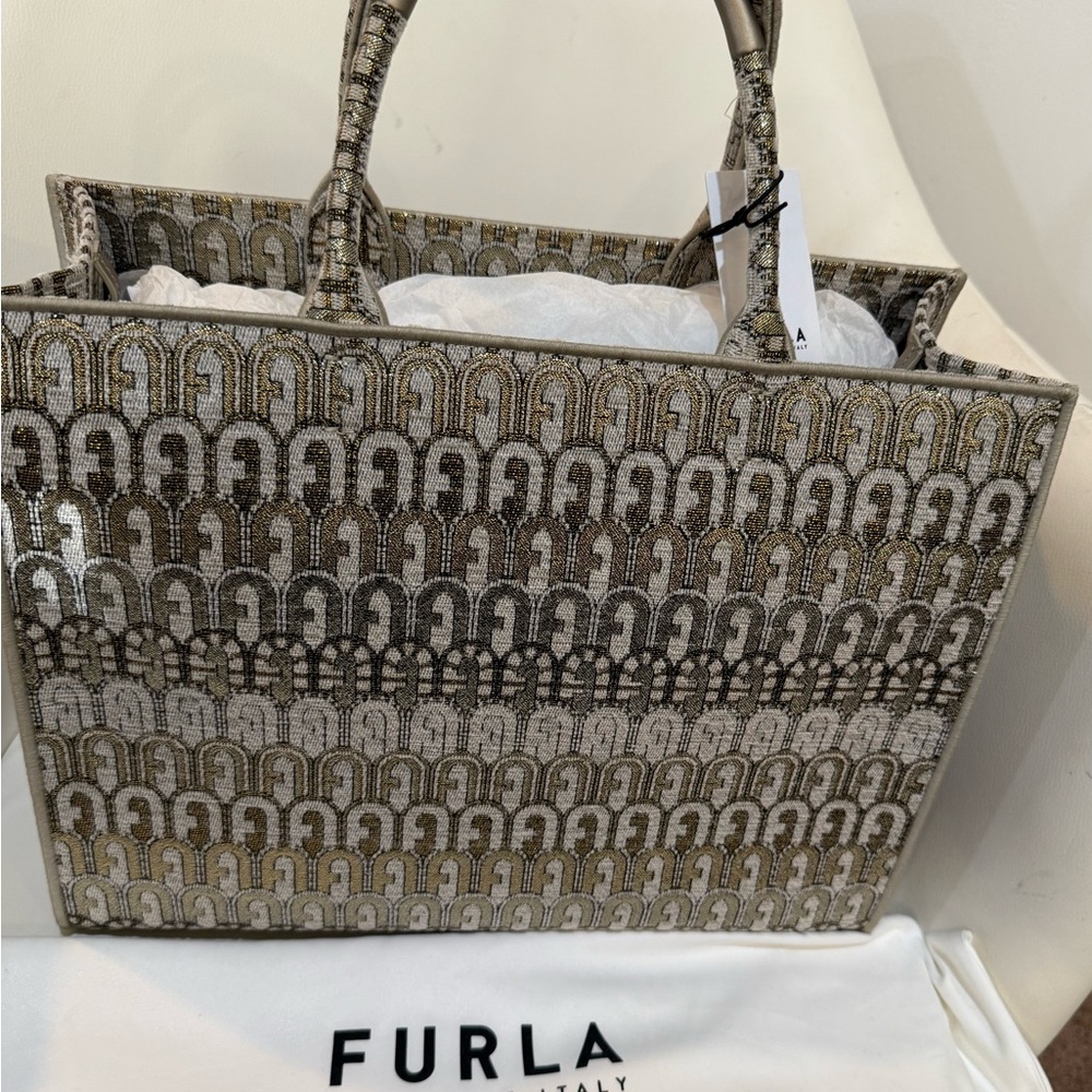 Furla Women's Gold and Silver(Toni Oro) opportunity Tote Bag NWT